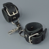 Черный кожаный брелок в виде наручников - Sitabella - купить с доставкой в Новокузнецке Черный кожаный брелок в виде наручников - Sitabella - купить с доставкой в Новокузнецке