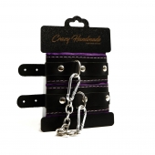 Черно-фиолетовые скругленные наручники с мягкой подкладкой - Crazy Handmade - купить с доставкой в Новокузнецке Черно-фиолетовые скругленные наручники с мягкой подкладкой - Crazy Handmade - купить с доставкой в Новокузнецке