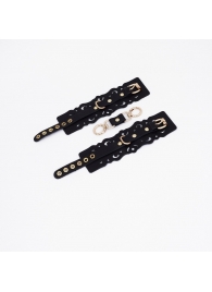 Черные кожаные наручники с узорами и золотистой фурнитурой - Crazy Handmade - купить с доставкой в Новокузнецке