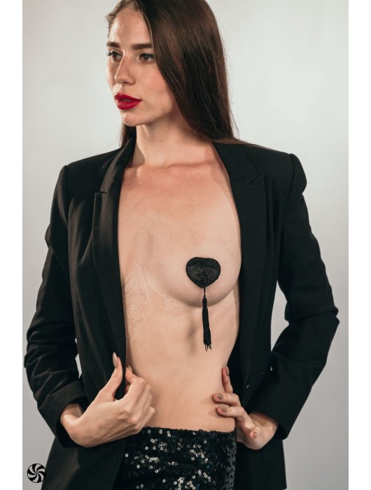 Черные пэстисы-сердечки Evans с кисточками - Lola Lingerie купить с доставкой