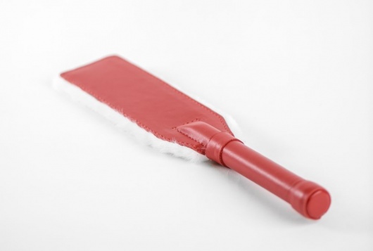 Красно-белая двустороння шлепалка из натуральной кожи и меха - 35 см. - БДСМ Арсенал - купить с доставкой в Новокузнецке