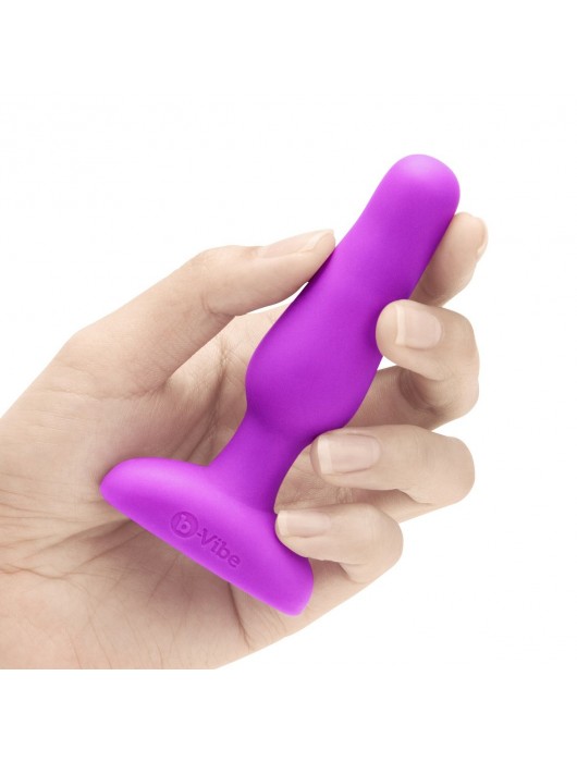 Анальная вибропробка NOVICE REMOTE CONTROL PLUG FUCHSIA - 10,2 см. - b-Vibe